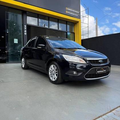 FORD FOCUS 1.6 8V GASOLINA 4P MANUAL
